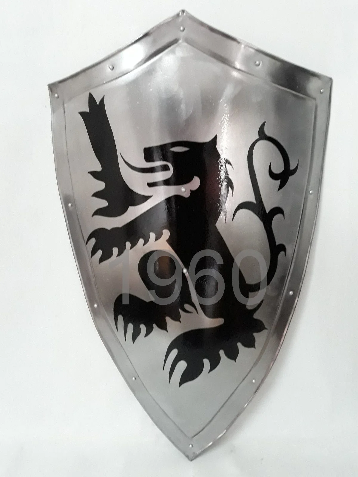 Medieval Steel Battle Shield 24 Inch — 18-Gauge Combat Ready — detail view | SinghBros Mart